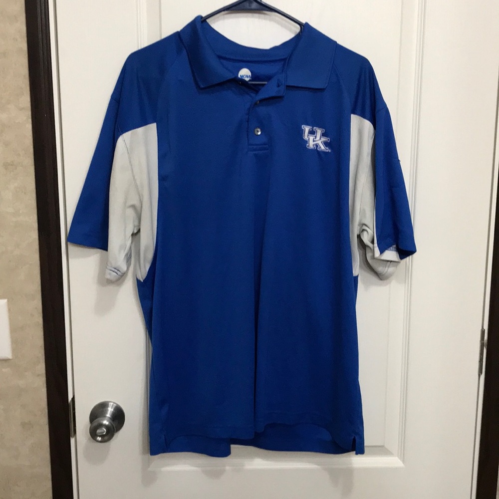 NCAA men’s light polo